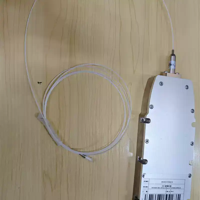 Industrial Use Of Laser - Hoogvermogen 500W laserkanon met ferruleconnector –