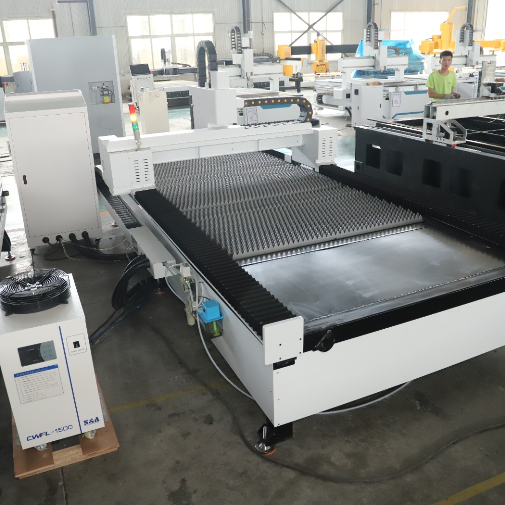 Vezellaser snijmachine voor in - Industrial Fiber Laser Cutting Machine recensie en prijs
